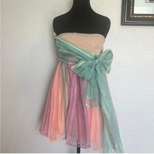 Free People In Rainbows Sold Out Strapless Tulle Dress or skirt - NWT, size L